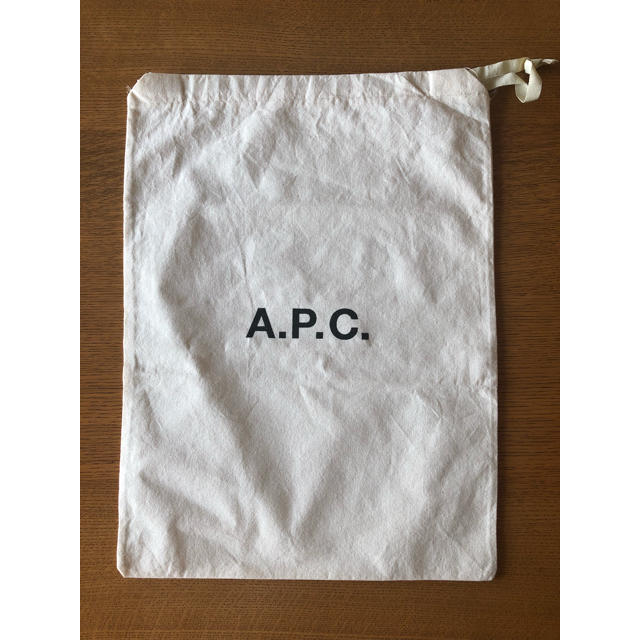 A.P.C(アーペーセー)のA.P.C. 巾着 シューズケース レディースのバッグ(ショップ袋)の商品写真