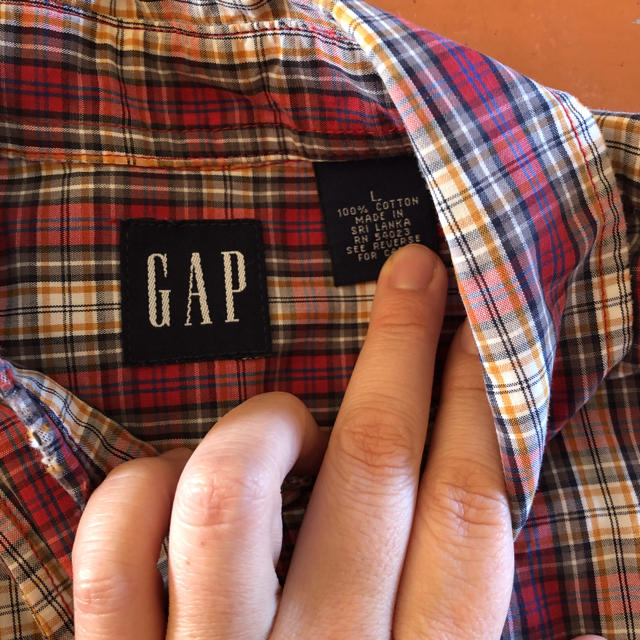 GAP(ギャップ)のほぼ新品! GAPチェックシャツ 2枚で サイズ L メンズのトップス(シャツ)の商品写真