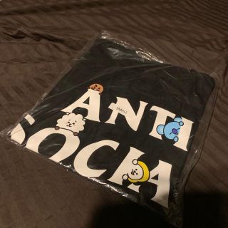 ボウダンショウネンダン(防弾少年団(BTS))のBT21 コラボ Tシャツ S ASSC バンタン テテ(アイドルグッズ)