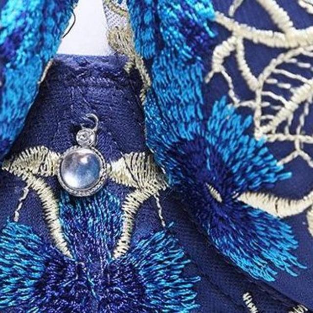 刺繍つき調整ブラ＆ショーツセット　90D　ブルー レディースの下着/アンダーウェア(ブラ&ショーツセット)の商品写真