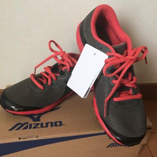 ミズノ(MIZUNO)の新品未使用 ミズノ ランニング スニーカー (シューズ)