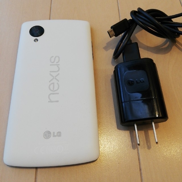 nexus5 ホワイト