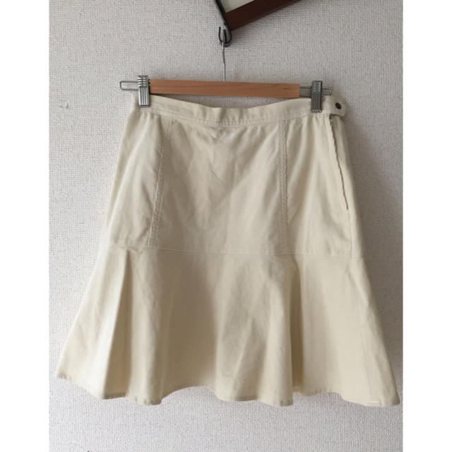 TOMORROWLAND(トゥモローランド)の美品！トゥモローランドコーデュロイスカート レディースのスカート(ひざ丈スカート)の商品写真