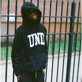 アンディフィーテッド(UNDEFEATED)のUNDEFEATED シェルパ(パーカー)