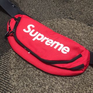 シュプリーム 韓国 ショルダーバッグ メンズ の通販 40点 Supremeのメンズを買うならラクマ