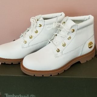 ティンバーランド(Timberland)の【新品未使用】Timberlandブーツ　ベーシック　ホワイト(ブーツ)