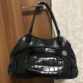 FURLA(ブラック/黒色系)のフリマアイテム一覧 FURLA(ブラック/黒色系)のフリマアイテム一覧