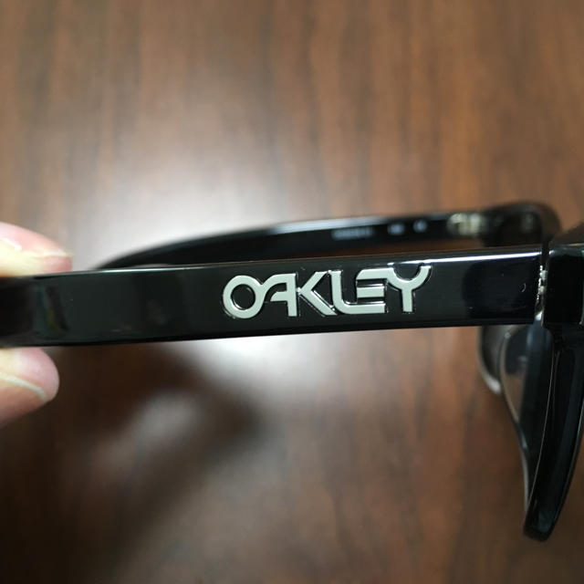 Oakley(オークリー)のOakley Frogskins LX メンズのファッション小物(サングラス/メガネ)の商品写真