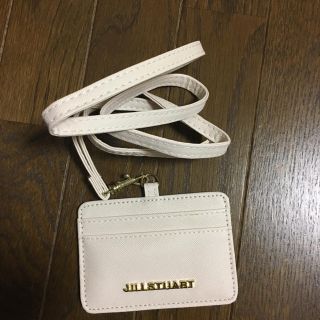 ジルスチュアート(JILLSTUART)のJILLSTUARTのパスケース(名刺入れ/定期入れ)