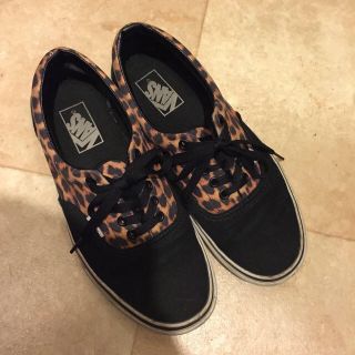 ヴァンズ(VANS)のVANS ヒョウ柄スニーカー(スニーカー)