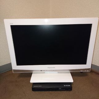 パナソニック(Panasonic)のありかパパ様専用 panasonic TH-L19C3-W ホワイト(テレビ)