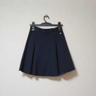 トミーヒルフィガー(TOMMY HILFIGER)のTOMMY HILFIHER］トミーヒルフィガー ネイビー フレアスカート(ひざ丈スカート)