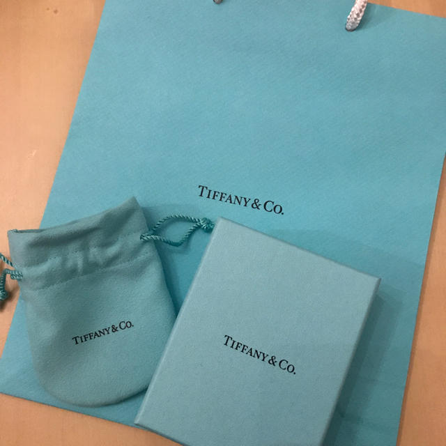 Tiffany & Co.(ティファニー)のティファニー 袋、箱 レディースのバッグ(ショップ袋)の商品写真
