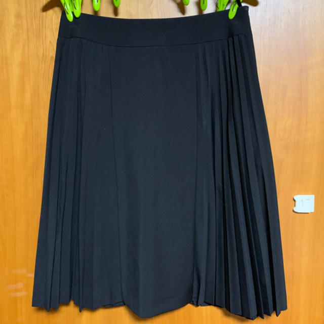 COMME CA DU MODE(コムサデモード)のコムサ プリーツスカート スーツ レディースのスカート(ひざ丈スカート)の商品写真