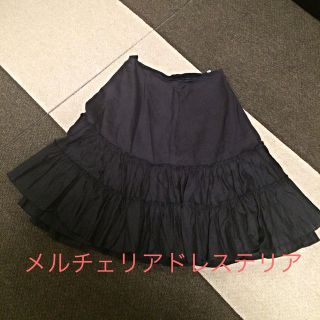 ドレステリア(DRESSTERIOR)のネイビーふんわりスカート(ひざ丈スカート)