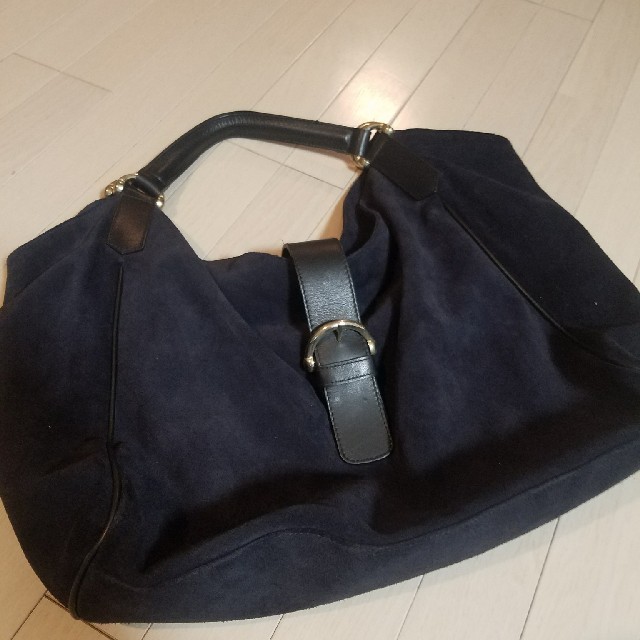 ZARA(ザラ)のZARA  スエードバック レディースのバッグ(ショルダーバッグ)の商品写真