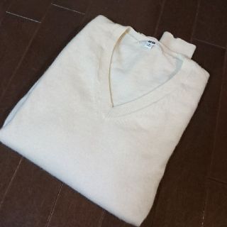 ユニクロ(UNIQLO)のUNIQLO☆カシミヤニット(ニット/セーター)