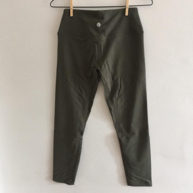 lululemon(ルルレモン)の*outlet* size6 pants lululemon  スポーツ/アウトドアのトレーニング/エクササイズ(ヨガ)の商品写真