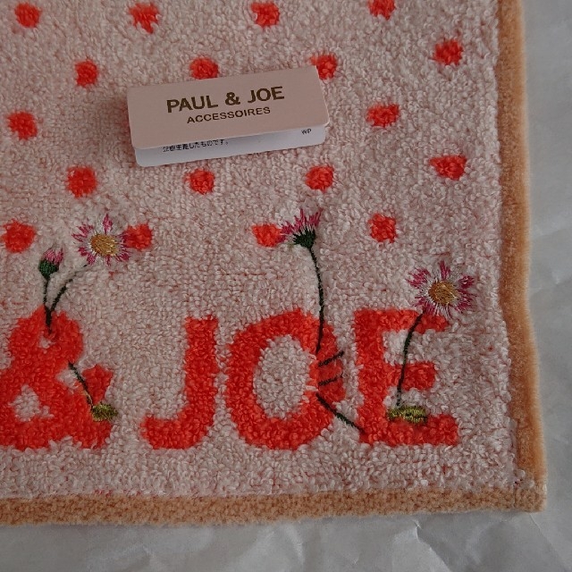 PAUL & JOE(ポールアンドジョー)の新品★PAUL & JOE ACCESSOIRES★ハンドタオル★⑪ レディースのファッション小物(ハンカチ)の商品写真