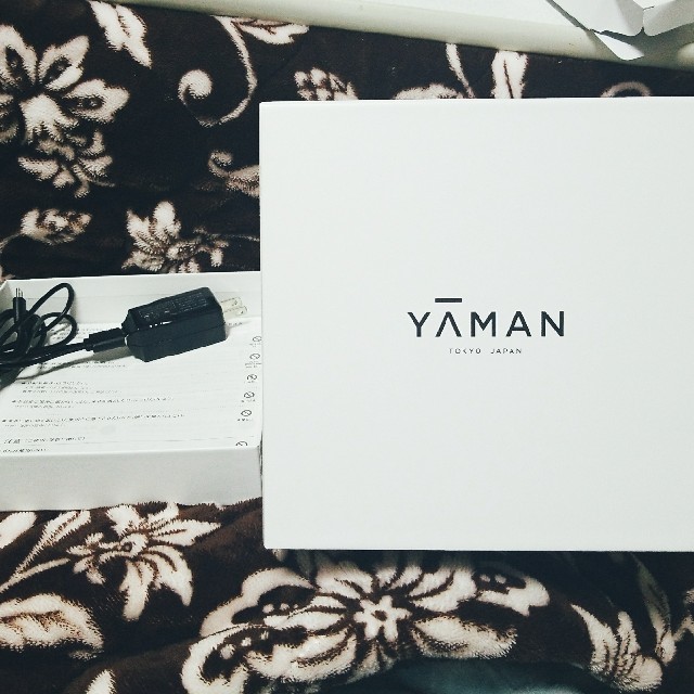 YAMAN メディリフト スマホ/家電/カメラの美容/健康(フェイスケア/美顔器)の商品写真