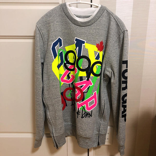 DSQUARED2(ディースクエアード)の【Sサイズ】Dsquared2×Gap GQコラボ メンズのトップス(スウェット)の商品写真