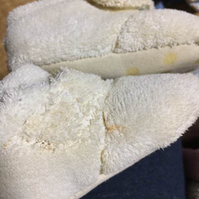 UGG(アグ)の専用 キッズ/ベビー/マタニティのベビー靴/シューズ(~14cm)(その他)の商品写真