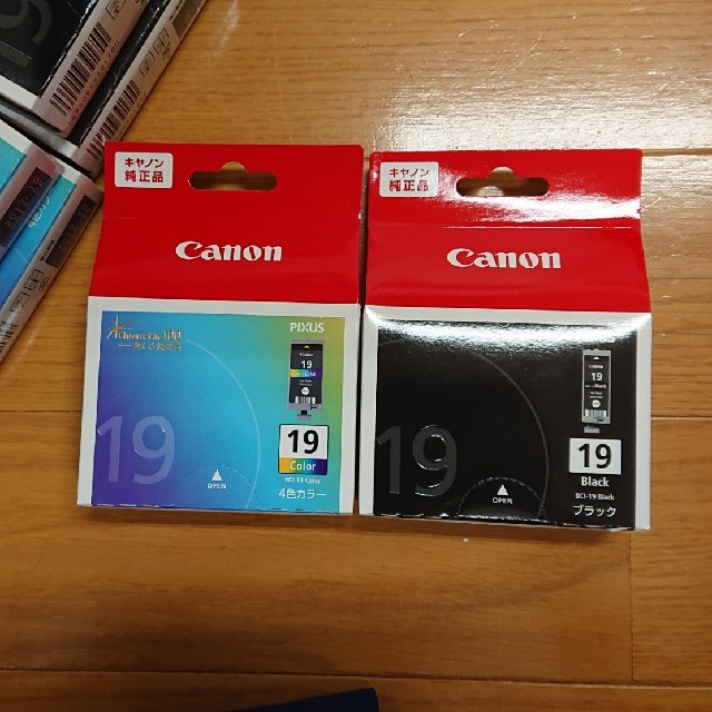 Canon(キヤノン)のCanon  BCI-19Color   CanonBCI-19black インテリア/住まい/日用品のオフィス用品(オフィス用品一般)の商品写真