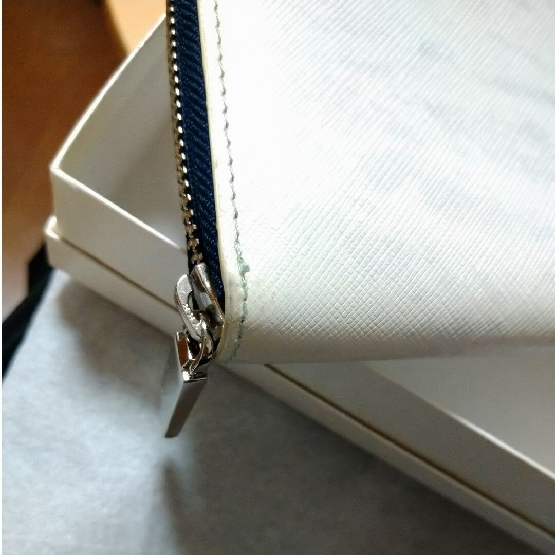 4℃(ヨンドシー)の美品 ルリア4℃ ラウンド長財布 アクア レディースのファッション小物(財布)の商品写真