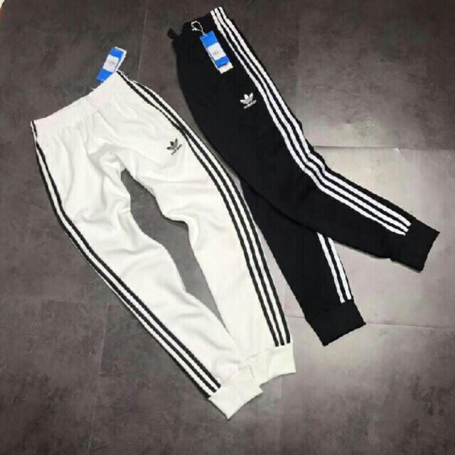 adidas originals 黒M お早めに！トラックパンツ