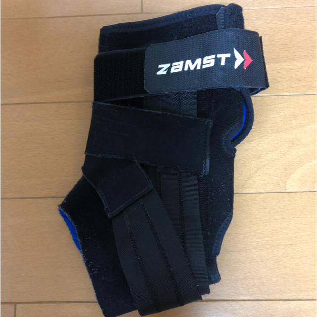 ZAMST(ザムスト)のZAMST サポーター 左M スポーツ/アウトドアのトレーニング/エクササイズ(トレーニング用品)の商品写真