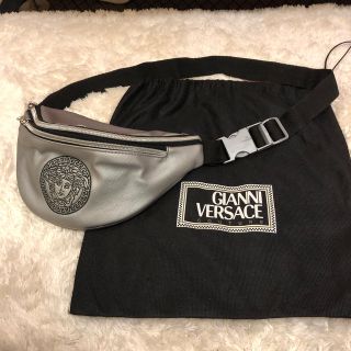 人気激安バッグヴェルサーチ(Gianni Versace) ボディバッグ/ウエストポーチ