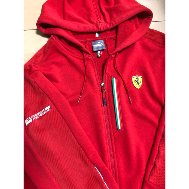 新品 PUMA プーマ Ferrari フェラーリ スクーデリア パーカー 黒色
