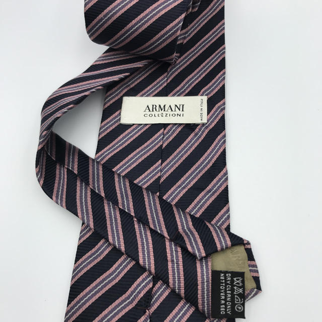 ARMANI COLLEZIONI(アルマーニ コレツィオーニ)の☆良品☆アルマーニ ストライプ パープル＆ネイビー メンズのファッション小物(ネクタイ)の商品写真