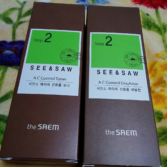 the saem(ザセム)のthe  SAEM  SEE &　SAW 二本セット　さらに✨値下げしました☺️ コスメ/美容のスキンケア/基礎化粧品(化粧水/ローション)の商品写真