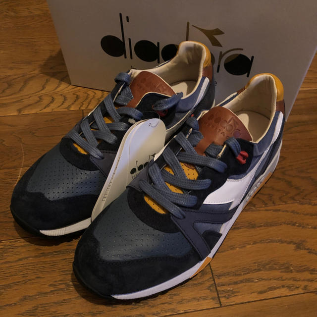 DIADORA(ディアドラ)の新品 ディアドラ  スニーカー N9000 HITA インディゴブルー 27cm メンズの靴/シューズ(スニーカー)の商品写真