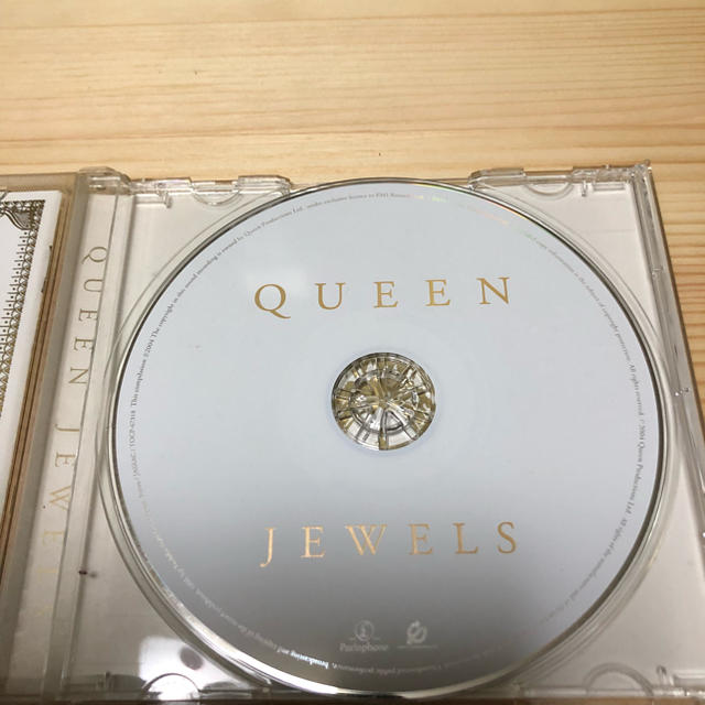 クイーン  JEWELS  CD エンタメ/ホビーのCD(ポップス/ロック(洋楽))の商品写真