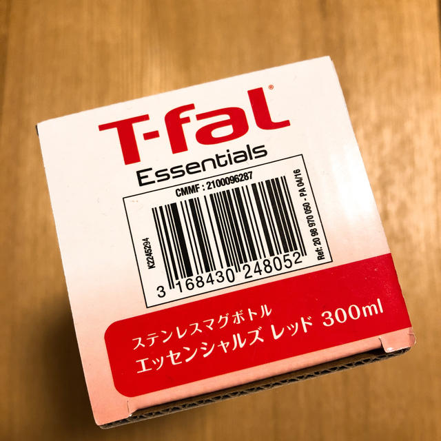 T-fal(ティファール)の【新品未使用】【値下げ】T-fal ステンレスマグボトル ティファール 水筒 キッズ/ベビー/マタニティの授乳/お食事用品(水筒)の商品写真