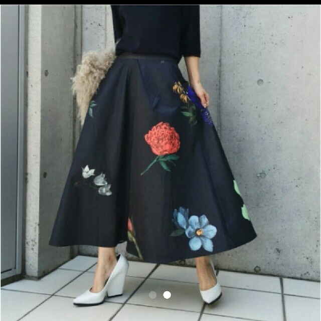 美品☆ameri vintage  AMANDA花柄スカート