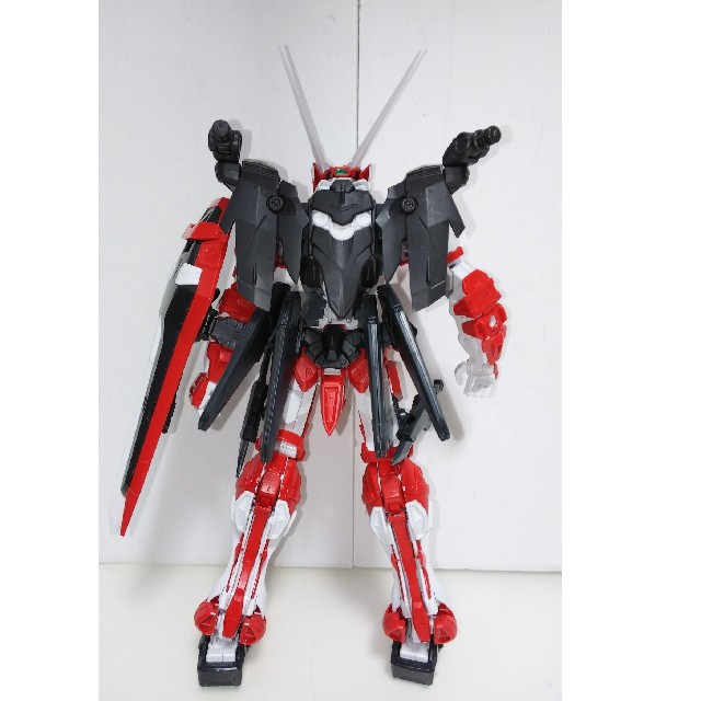 BANDAI(バンダイ)のMG アストレイ ターンレッド ガンダム プラモデル エンタメ/ホビーのおもちゃ/ぬいぐるみ(プラモデル)の商品写真