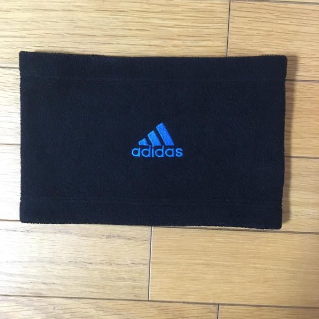 adidas(アディダス)のアディダス ネックウォーマー adidas 子供用 キッズ/ベビー/マタニティのこども用ファッション小物(マフラー/ストール)の商品写真