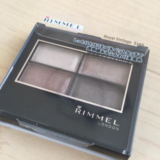 リンメル(RIMMEL)の★あき様専用★リンメル ベルベットヴィンテージアイズ 010(アイシャドウ)