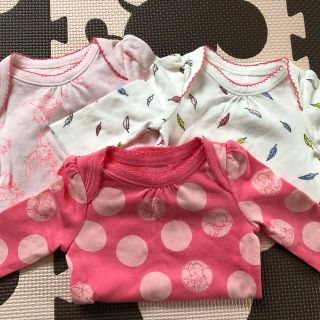 ベビーギャップ(babyGAP)のBaby GAP☆新品同様 0〜3ヶ月 長袖肌着 ダンボ 3枚セット(肌着/下着)