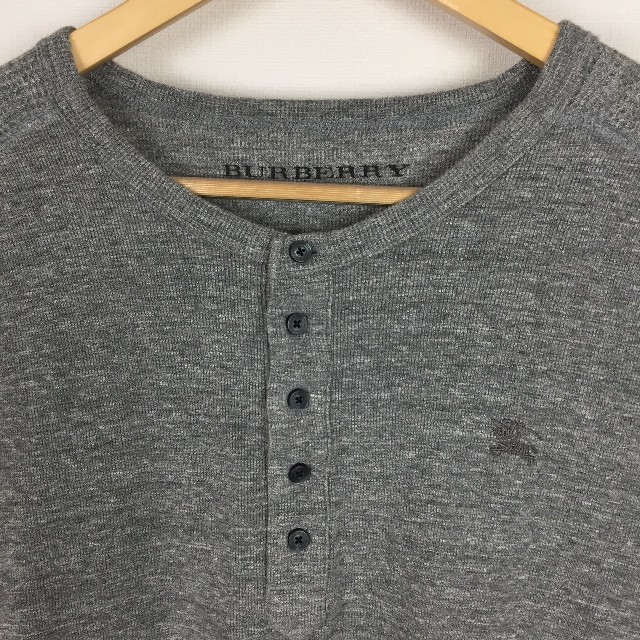 BURBERRY BLACK LABEL(バーバリーブラックレーベル)の美品 BURBERRY BLACK LABEL 長袖カットソー グレー サイズ2 メンズのトップス(Tシャツ/カットソー(七分/長袖))の商品写真