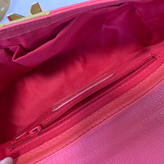 TOMORROWLAND(トゥモローランド)のマイスエリ 定価5万円 MYSUELLY ショルダーバッグ ライン レディースのバッグ(ショルダーバッグ)の商品写真
