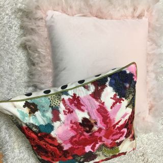 ザラホーム(ZARA HOME)のZARA  HOMEのクッション(クッション)