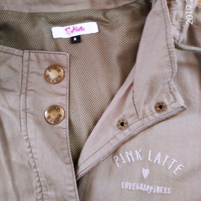 PINK-latte(ピンクラテ)のPiNklatte アウター キッズ/ベビー/マタニティのキッズ服女の子用(90cm~)(ジャケット/上着)の商品写真