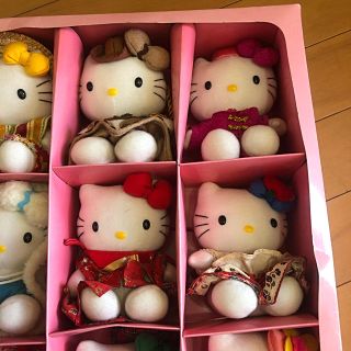 ❤️新品 未開封 美品 ! 世界のハローキティ 12カ国セット 激レア希少 ...