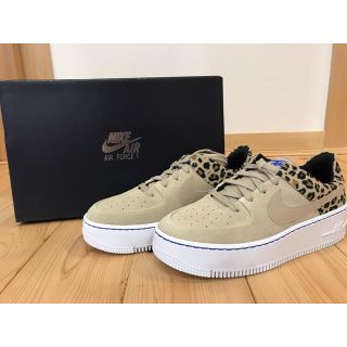 ナイキ(NIKE)のNIKE W AIR FORCE 1 SAGE LO PRM   24.5(スニーカー)