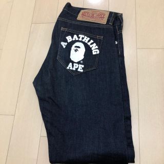 アベイシングエイプ(A BATHING APE)のA BATHING APE ボーイフレンドジーンズ Sサイズ(デニム/ジーンズ)