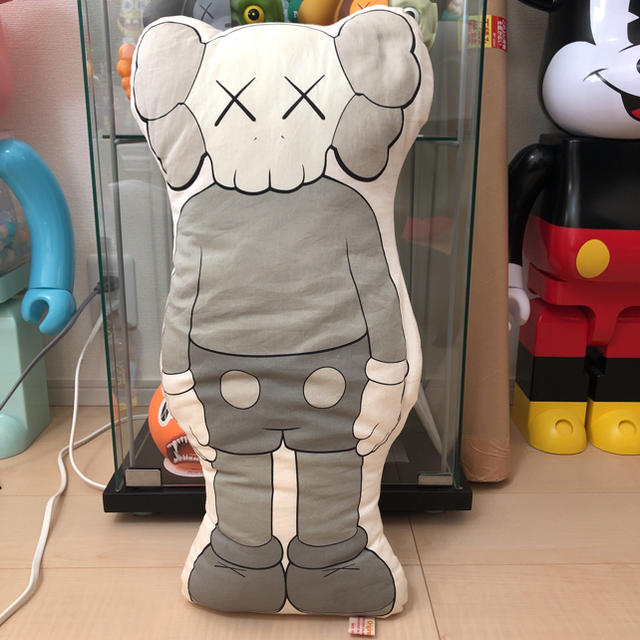 2023モデル-KAWS カウズ OriginalFake オリジ•ナル - lab.comfamiliar.com